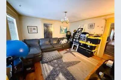 118 Elm St, Amesbury, MA 01913 - Photo 11