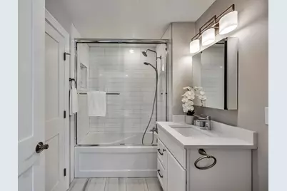 20 Whitney #1, Quincy, MA 02169 - Photo 7