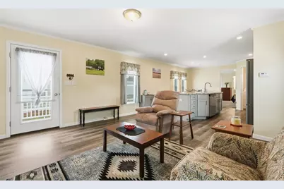7 1st Ave, Westfield, MA 01085 - Photo 11
