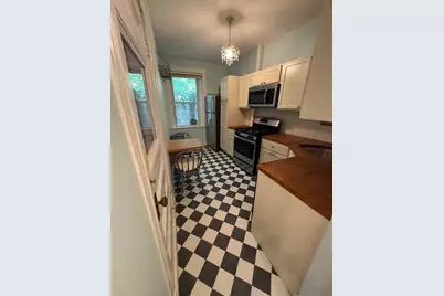 31 Westbourne Ter #2, Brookline, MA 02446 - Photo 5