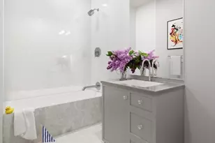 117 Edgerly Pl, Boston, MA 02116 - Photo 5