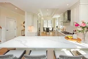 21 Clubview Dr, Andover, MA 01810 - Photo 5