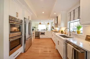 21 Clubview Dr, Andover, MA 01810 - Photo 3