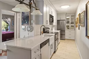 995 Massachusetts Ave, Arlington, MA 02476 - Photo 5