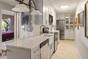 995 Massachusetts Ave, Arlington, MA 02476 - Photo 3