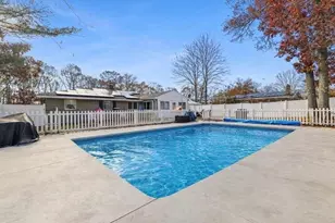 40 Christopher Rd, Brockton, MA 02302 - Photo 3