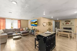 40 Christopher Rd, Brockton, MA 02302 - Photo 15