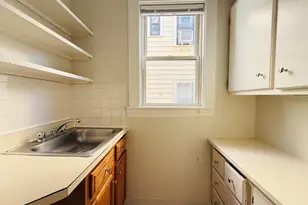 35 Kingston St, Somerville, MA 02144 - Photo 3