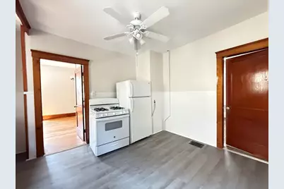 35 Kingston St #2, Somerville, MA 02144 - Photo 3