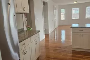 11 Tampa St, Boston, MA 02136 - Photo 7