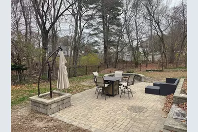 415 Pearl St, Stoughton, MA 02072 - Photo 23