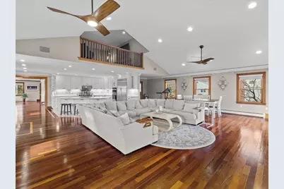 132 Thatcher Street, Westwood, MA 02090 - Photo 7