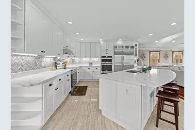 132 Thatcher Street, Westwood, MA 02090 - Photo 5