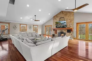 132 Thatcher St, Westwood, MA 02090 - Photo 9