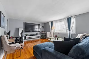 10 Everett Ave, Boston, MA 02125 - Photo 23