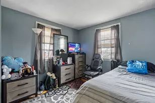 10 Everett Ave, Boston, MA 02125 - Photo 19