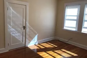 139 Pine St, Quincy, MA 02170 - Photo 9