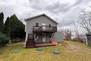 951 Dickinson St, Fall River, MA 02721 - Photo 5