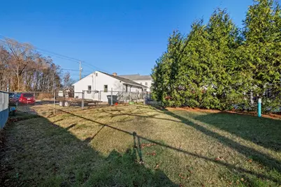 9 Charlton Street, Oxford, MA 01540 - Photo 29