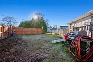 9 Charlton St, Oxford, MA 01540 - Photo 27