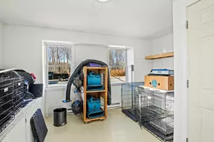 9 Charlton St, Oxford, MA 01540 - Photo 17