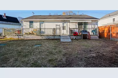 9 Charlton Street, Oxford, MA 01540 - Photo 25