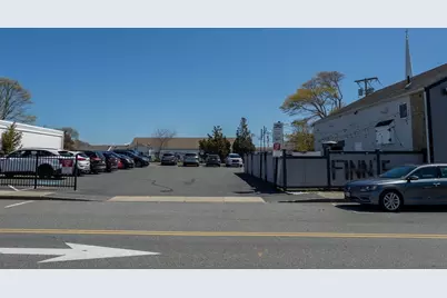 338 Main St, Barnstable, MA 02601 - Photo 9