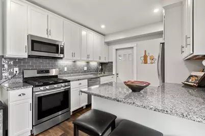 103 Belgrade Ave #2, Boston, MA 02131 - Photo 3