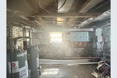 136 Dartmouth St, New Bedford, MA 02740 - Photo 13