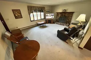 36 Line St, Southampton, MA 01073 - Photo 3