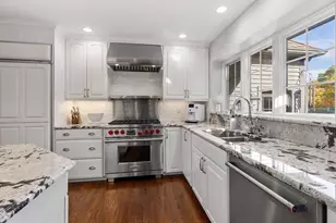 8 Rock Spring Ln, Southborough, MA 01772 - Photo 11