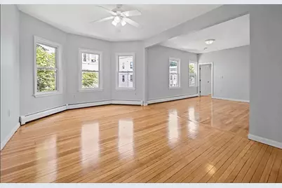 61 Shurtleff St #4, Chelsea, MA 02150 - Photo 3