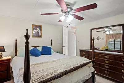 17 Irene Ave #17, Webster, MA 01570 - Photo 15