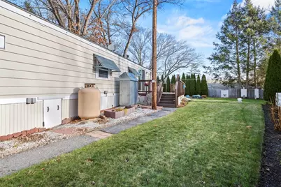 17 Irene Ave #17, Webster, MA 01570 - Photo 21