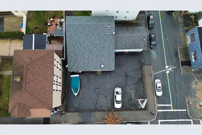 161 Earle St, New Bedford, MA 02746 - Photo 9
