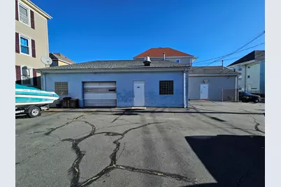 161 Earle St, New Bedford, MA 02746 - Photo 1