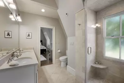 28 Pennsylvania Ave #B, Newton, MA 02464 - Photo 9