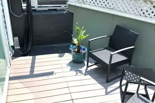 70 York St, Cambridge, MA 02141 - Photo 17