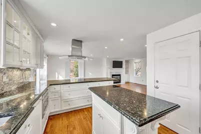 160 Algonquin Ave, Mashpee, MA 02649 - Photo 11