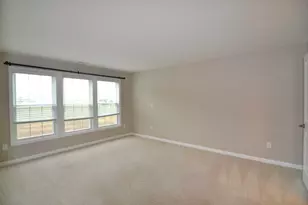 8 Spicebush Ct, Hopkinton, MA 01748 - Photo 17