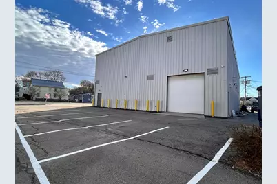 404 E Washington St #4, North Attleboro, MA 02760 - Photo 3