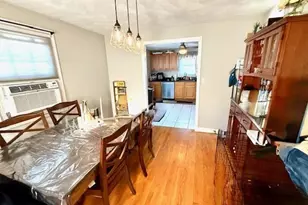 51 Roosevelt St, Seekonk, MA 02771 - Photo 7