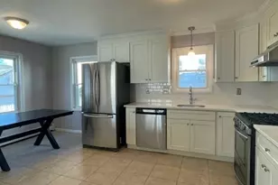 40 Center, Woburn, MA 01801 - Photo 3