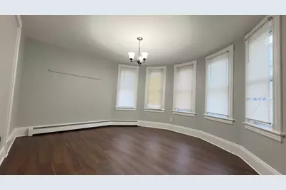 150 Pleasant St #3, Lowell, MA 01852 - Photo 3