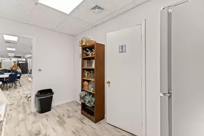 232 S Main St, Fall River, MA 02721 - Photo 11
