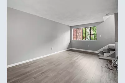 414 Farrwood Dr #414, Haverhill, MA 01835 - Photo 7