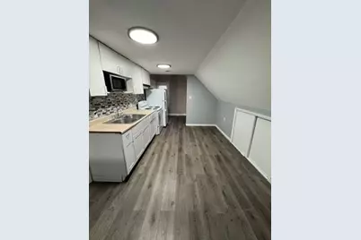 6 Apple Street #3, Lynn, MA 01902 - Photo 5