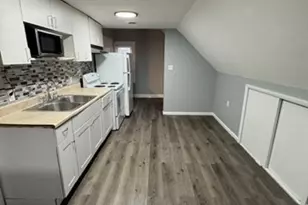 6 Apple St, Lynn, MA 01902 - Photo 5