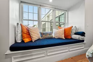 142 Pleasant St, Winthrop, MA 02152 - Photo 11