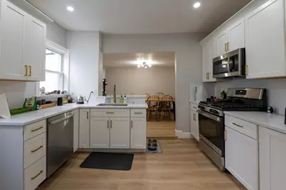 36 Sargent Ave, Somerville, MA 02145 - Photo 3